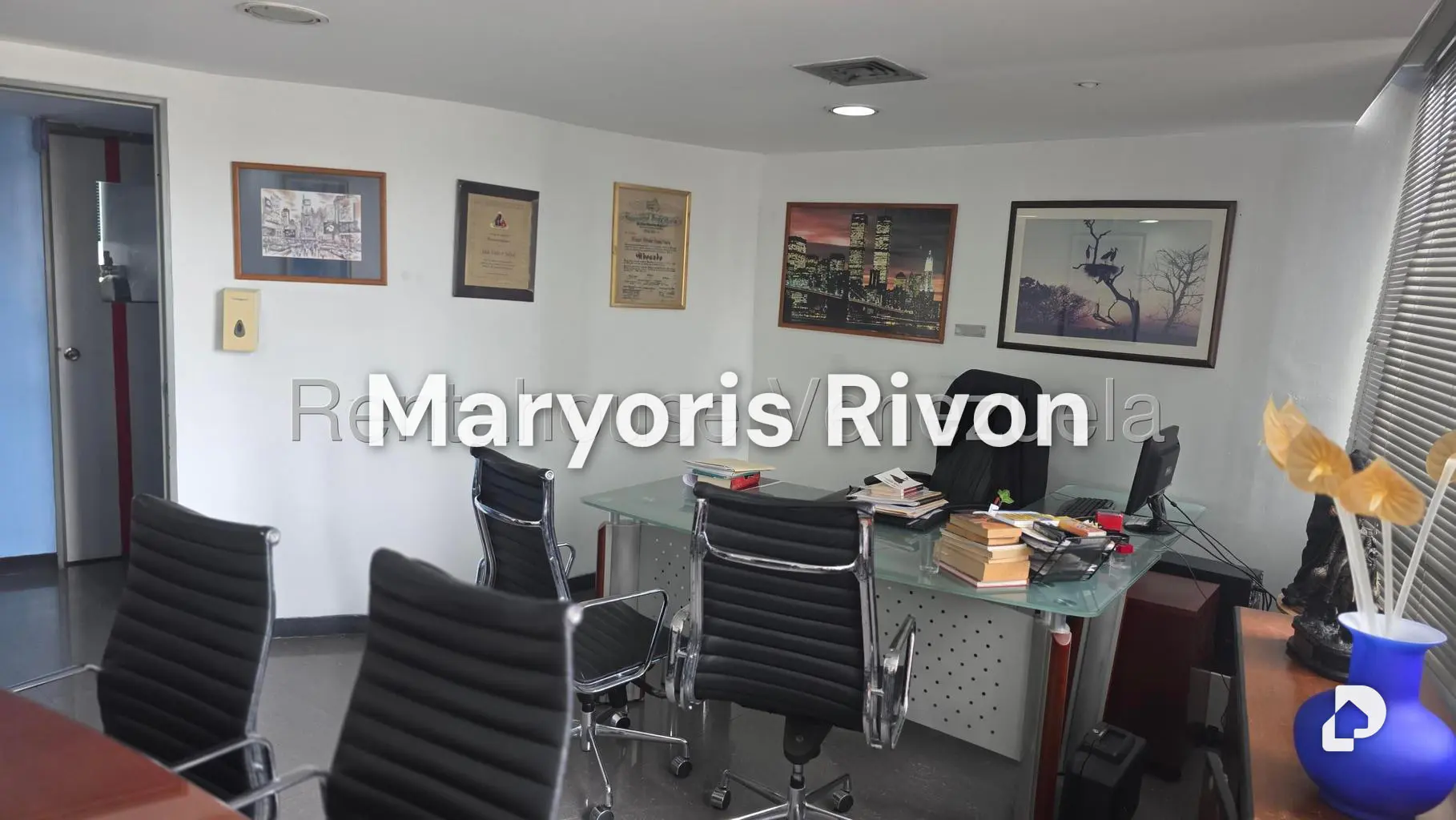 Local comercial en Parroquia Catedral, Caracas – 17