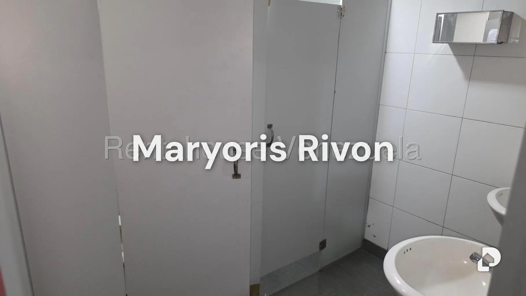 Local comercial en Parroquia Catedral, Caracas – 13