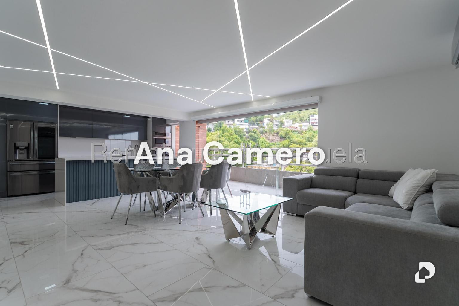Penthouse en Urbanización Colinas de Los Chaguaramos, Caracas – 4