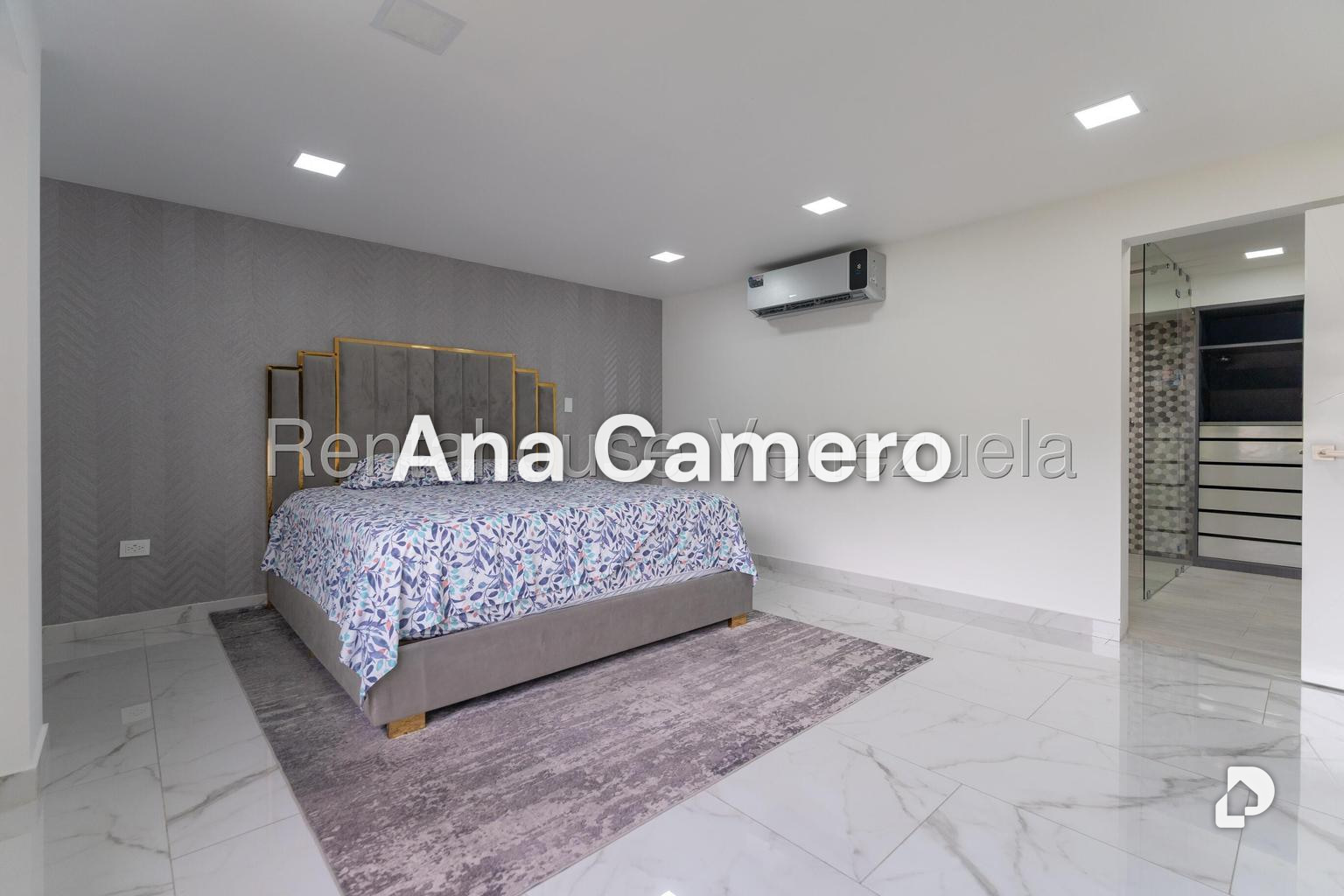 Penthouse en Urbanización Colinas de Los Chaguaramos, Caracas – 21