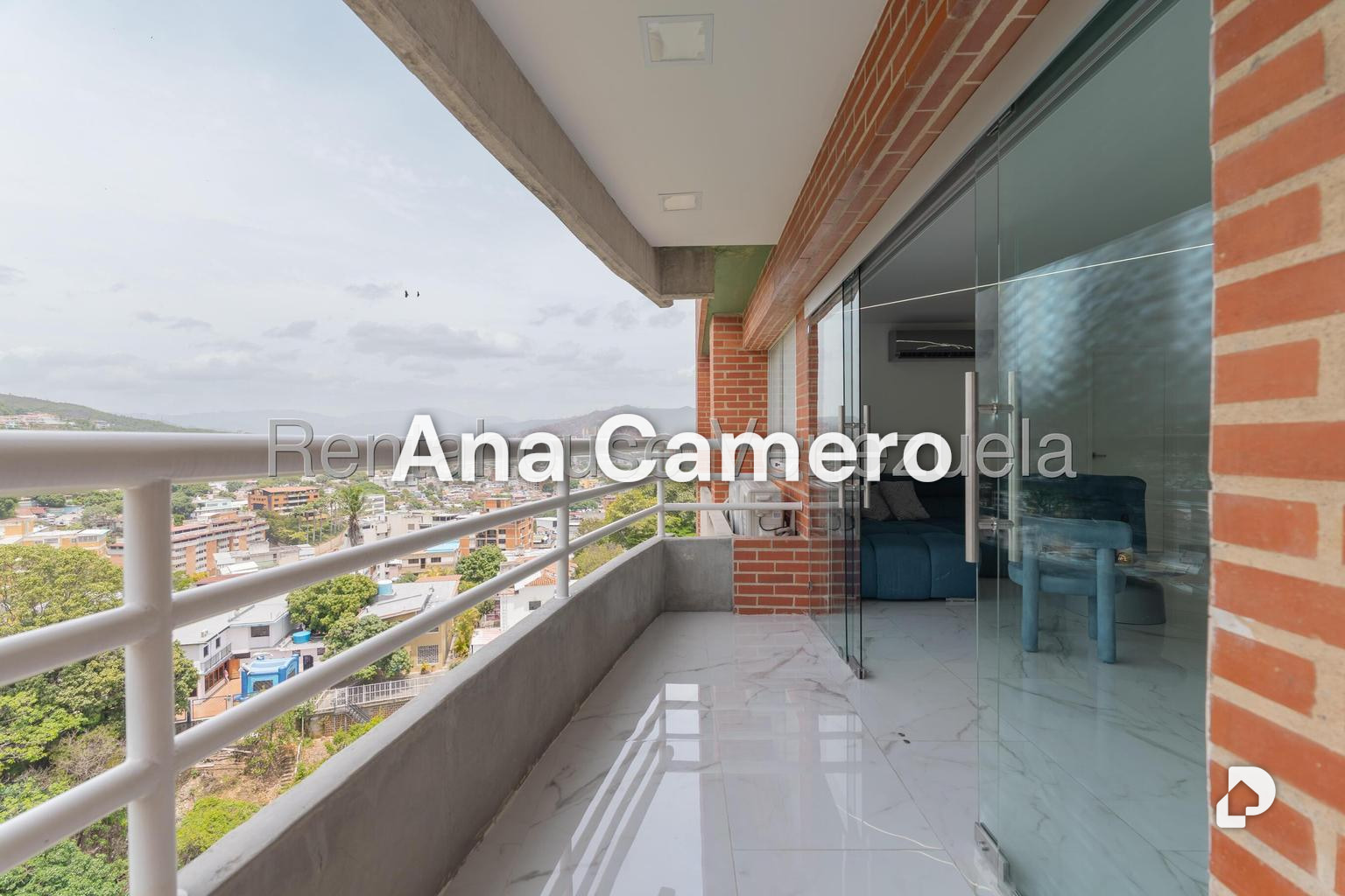Penthouse en Urbanización Colinas de Los Chaguaramos, Caracas – 19