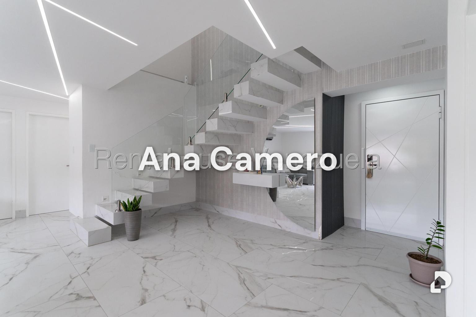 Penthouse en Urbanización Colinas de Los Chaguaramos, Caracas – 17