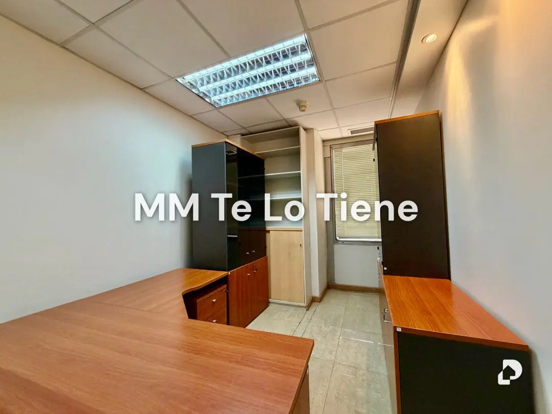 Oficina en Las Mercedes, Caracas – 7