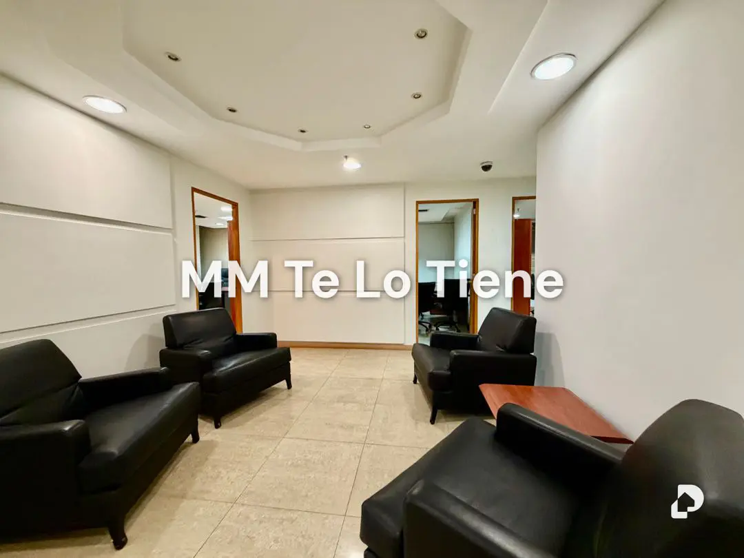 Oficina en Las Mercedes, Caracas – 11