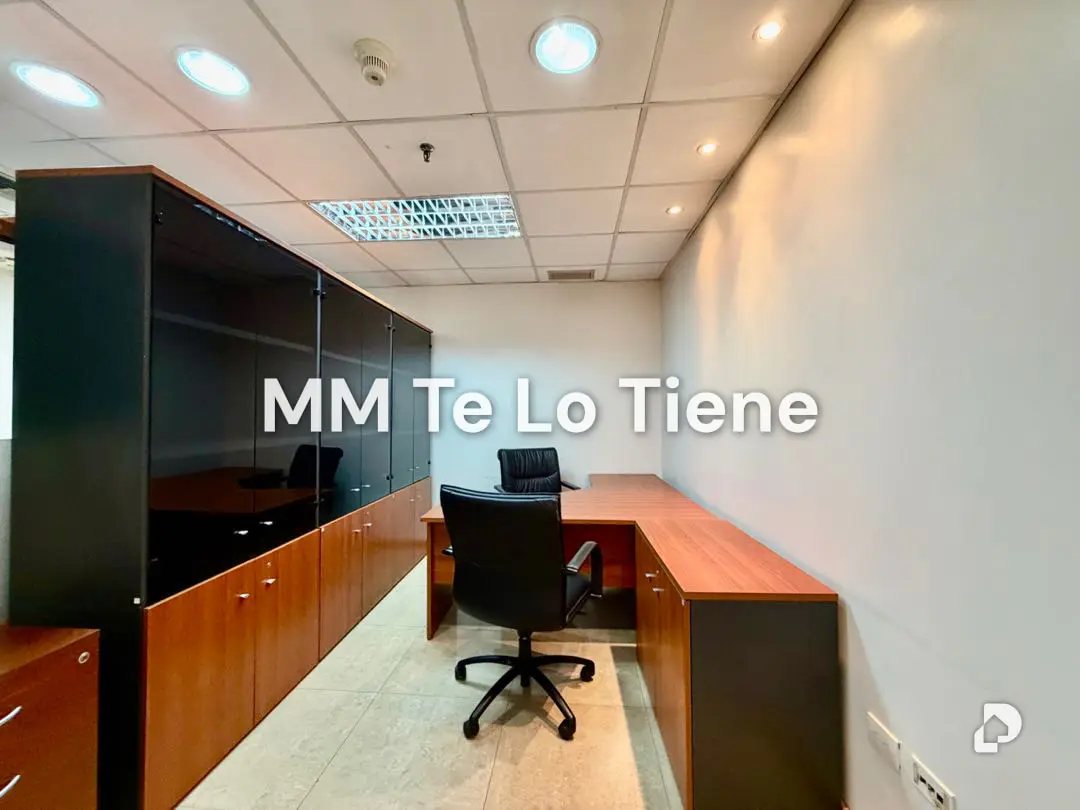 Oficina en Las Mercedes, Caracas – 18