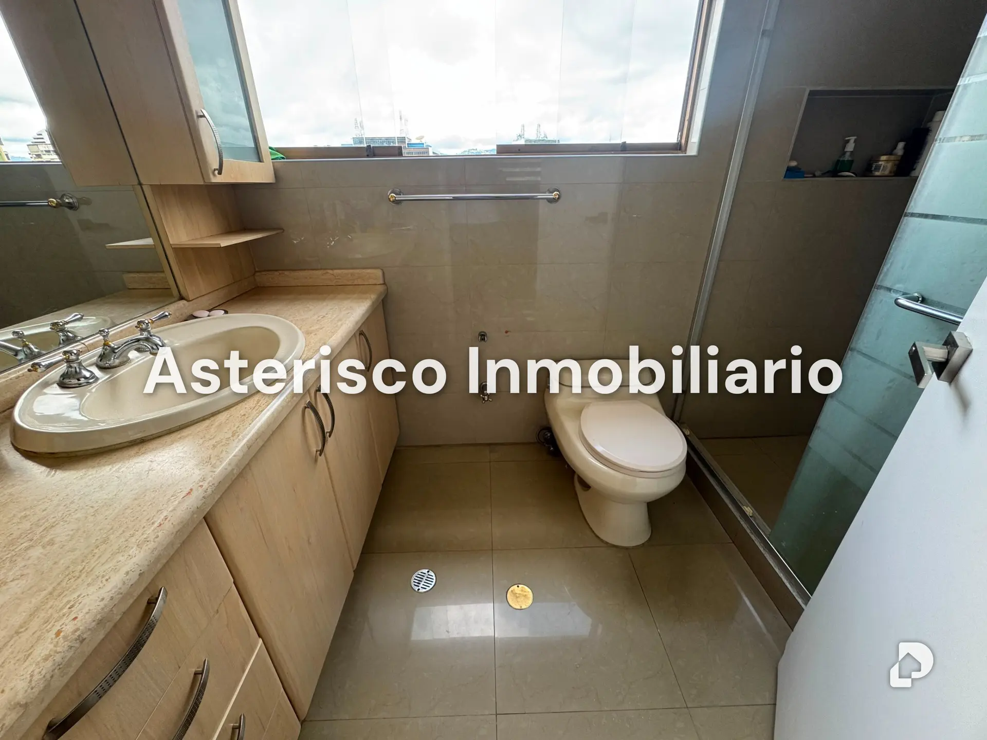 Apartment in Los Palos Grandes, Caracas – 10