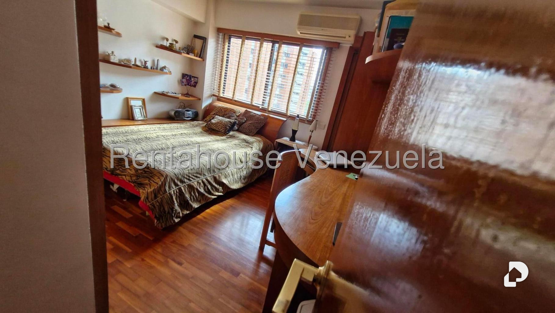 Apartamento en Los Dos Caminos, Caracas – 22