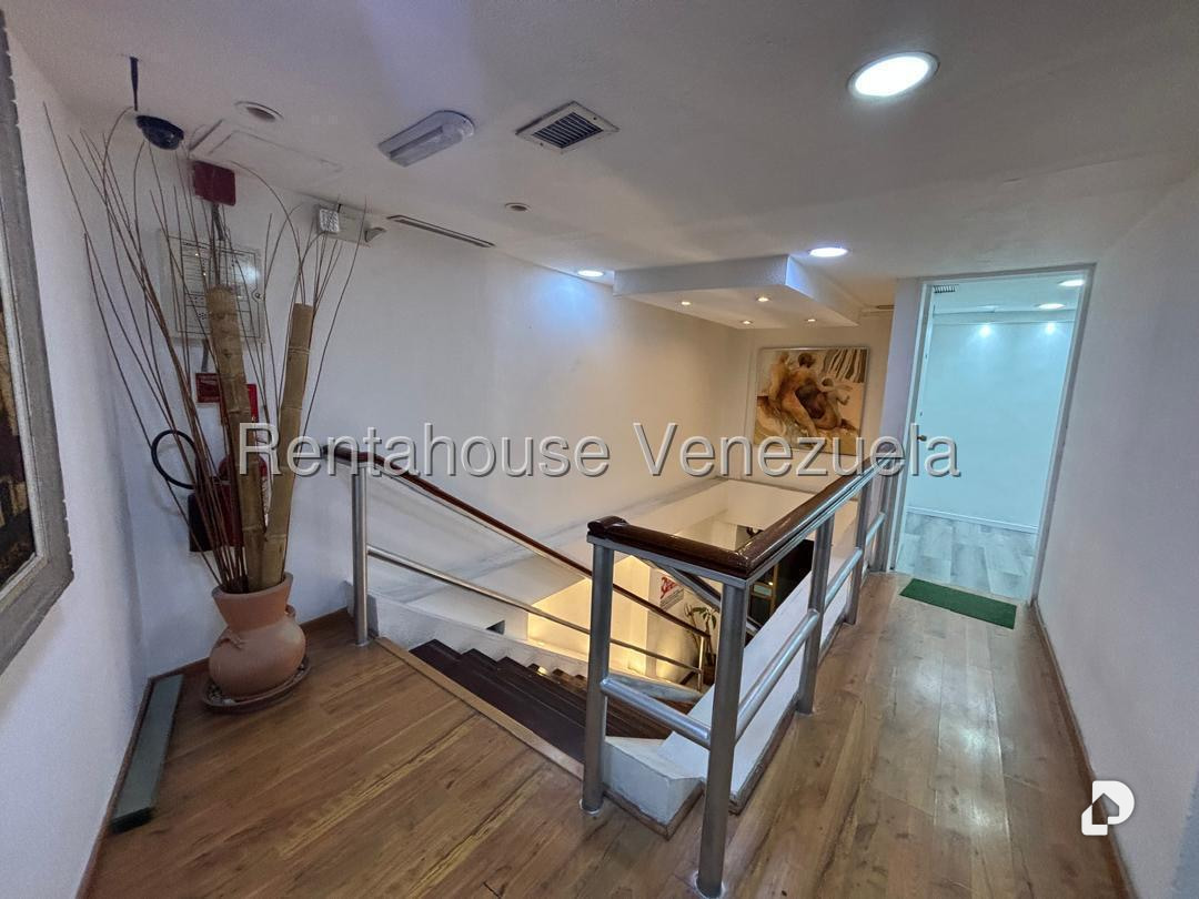 Oficina en Chuao, Caracas – 5