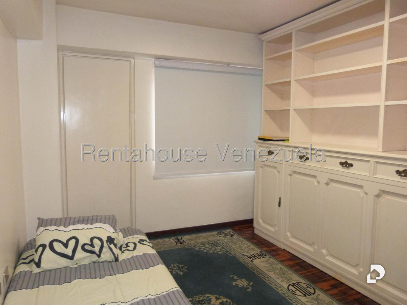 Apartamento en Los Dos Caminos, Caracas – 17