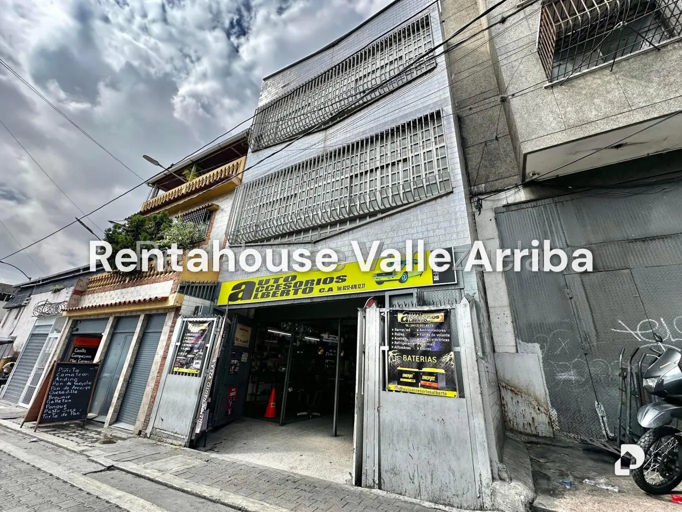Edificio en Catia, Caracas – 1
