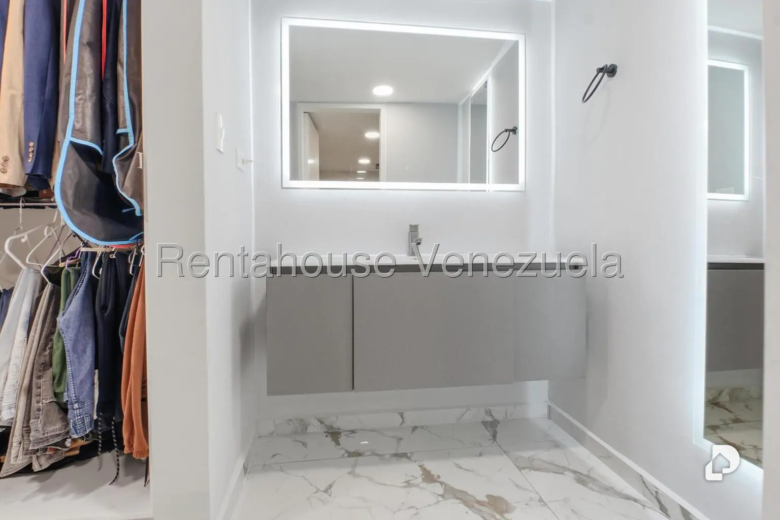 Apartamento en Chulavista, Caracas – 23