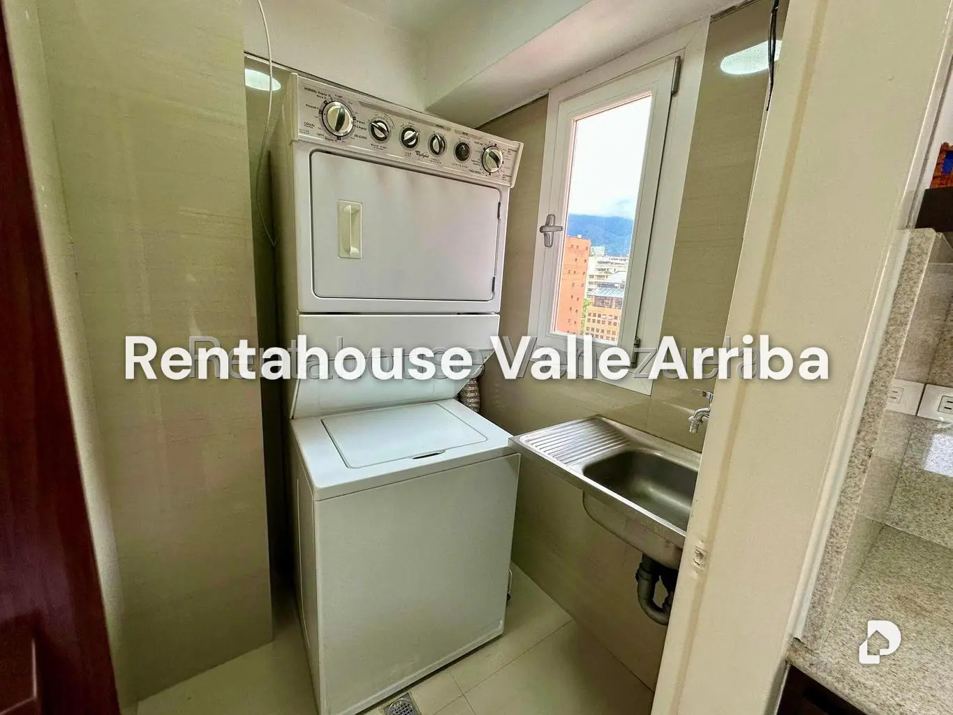 Apartamento en El Rosal, Caracas – 15