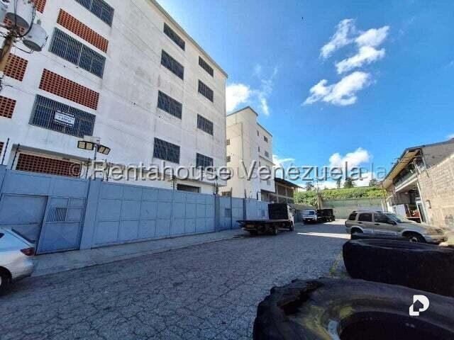 Edificio en Mariche, Caracas – 15