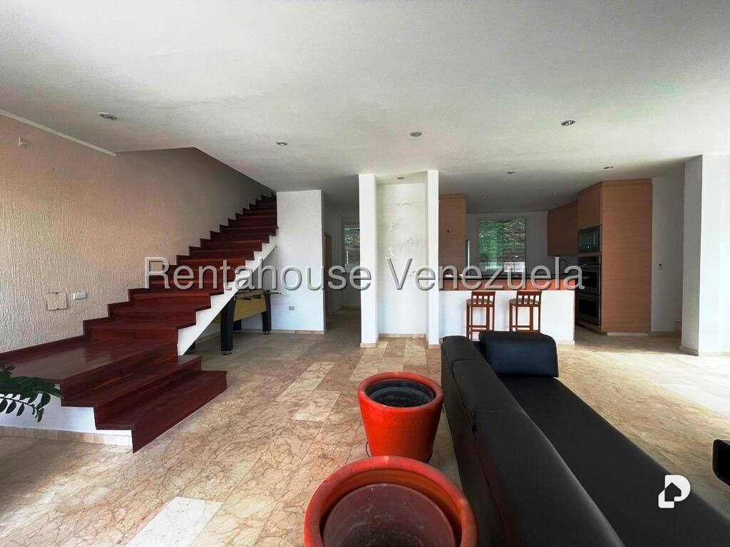 Casa en Alto Prado, Caracas – 2