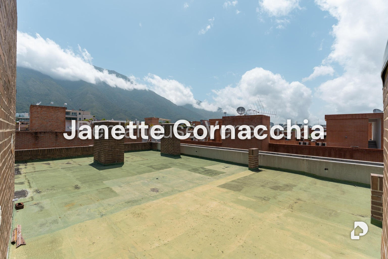 Apartamento en Campo Alegre, Caracas – 28