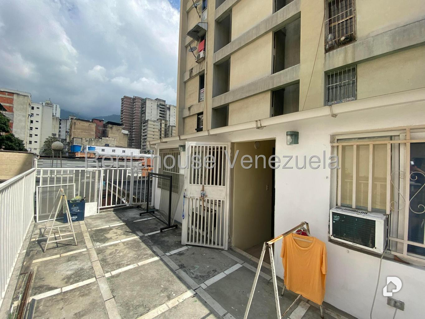 Apartamento en Parroquia La Candelaria, Caracas – 25