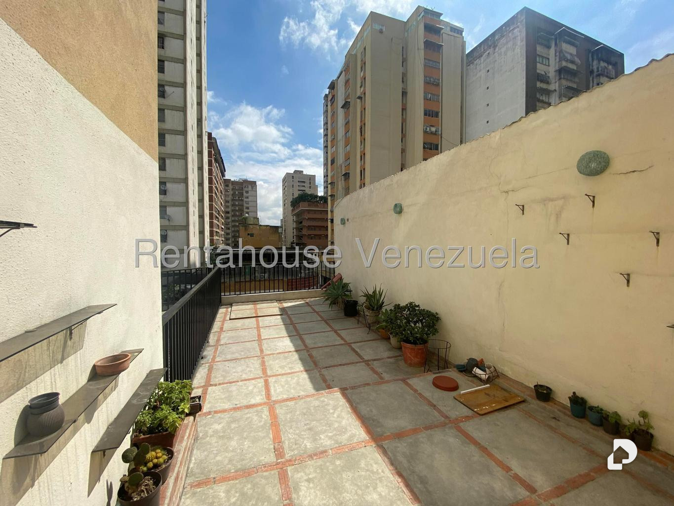 Apartamento en Parroquia La Candelaria, Caracas – 11