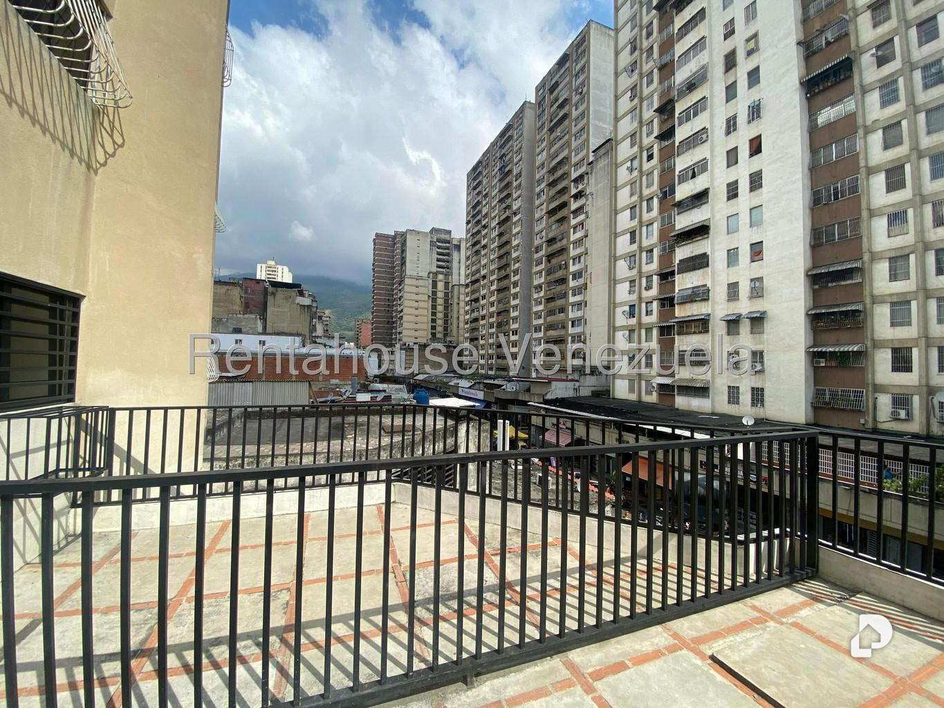 Apartamento en Parroquia La Candelaria, Caracas – 12