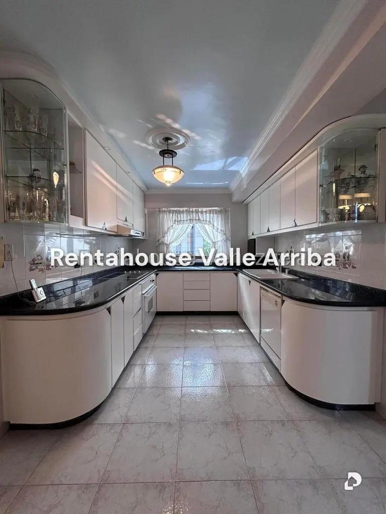 Apartamento en Terrazas del Ávila, Caracas – 6
