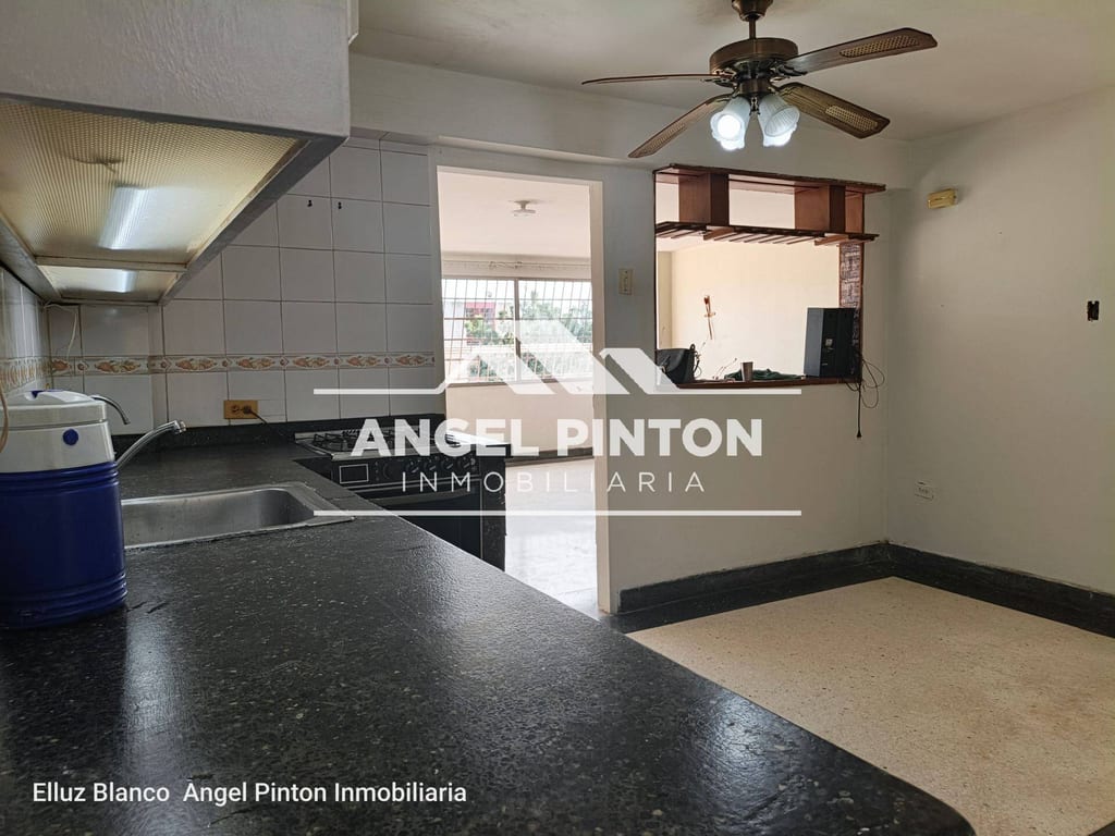 Apartamento en Amparo, Maracaibo - 1
