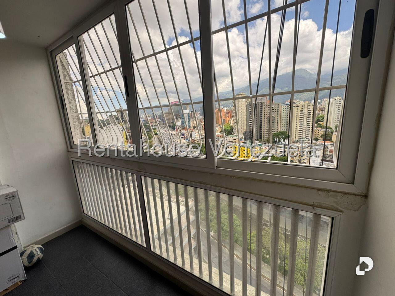 Apartamento en Colinas de Bello Monte, Caracas – 4