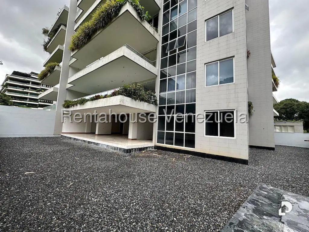 Apartamento en Campo Alegre, Caracas – 23