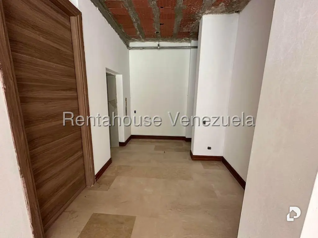 Apartamento en Campo Alegre, Caracas – 25