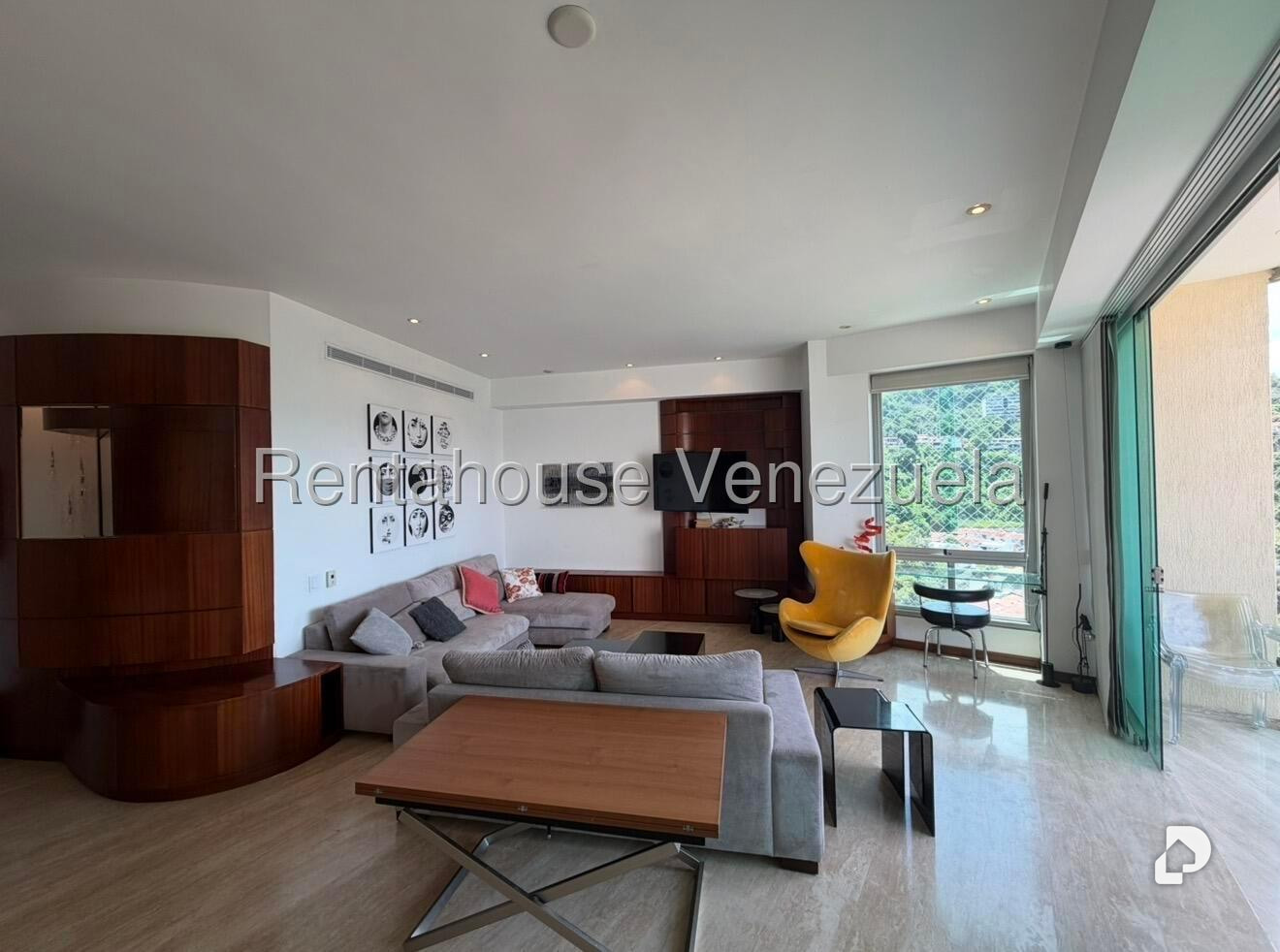 Apartamento en Las Mesetas de Santa Rosa de Lima, Caracas – 4