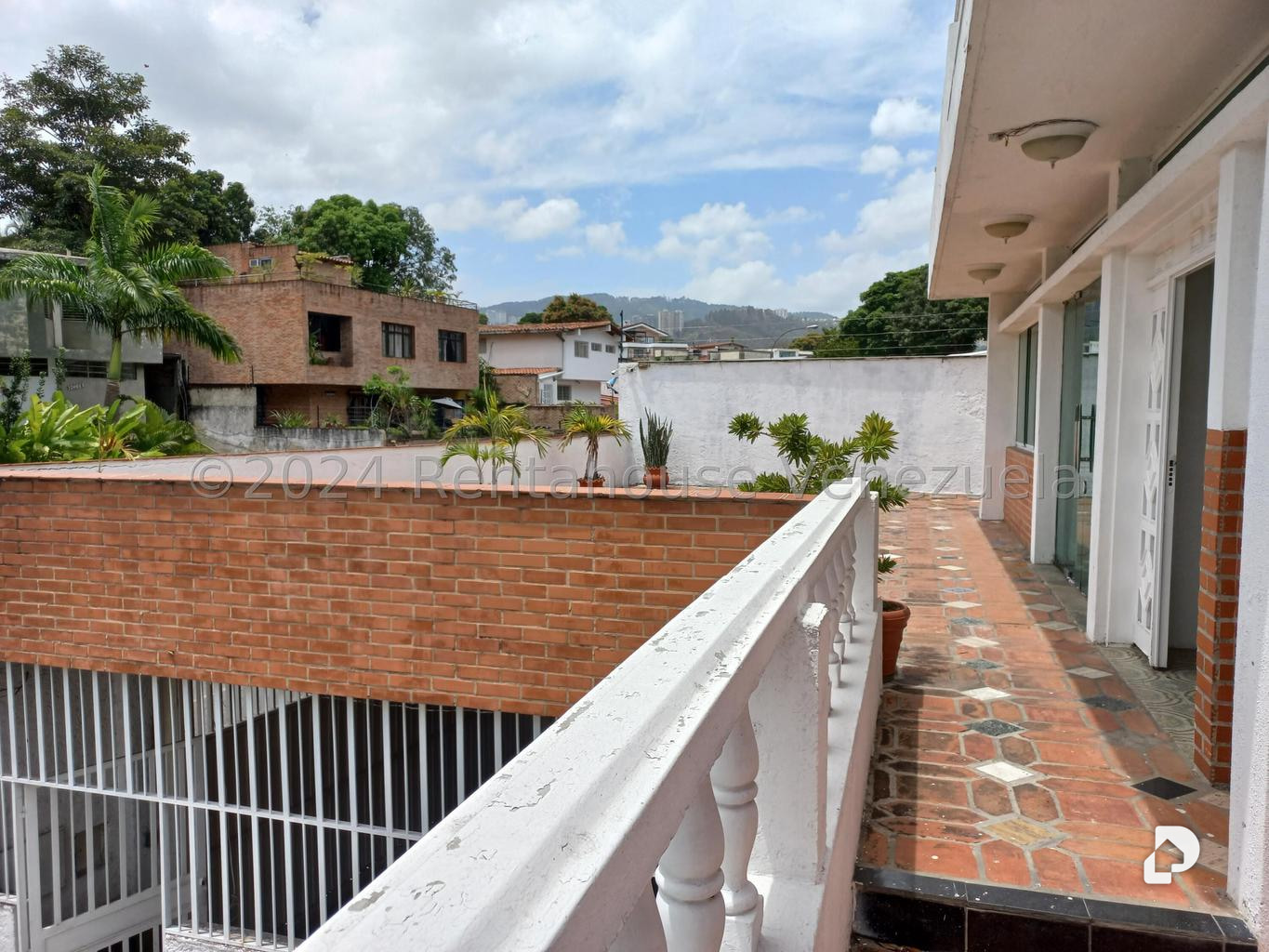 Casa en Prados del Este, Caracas – 65