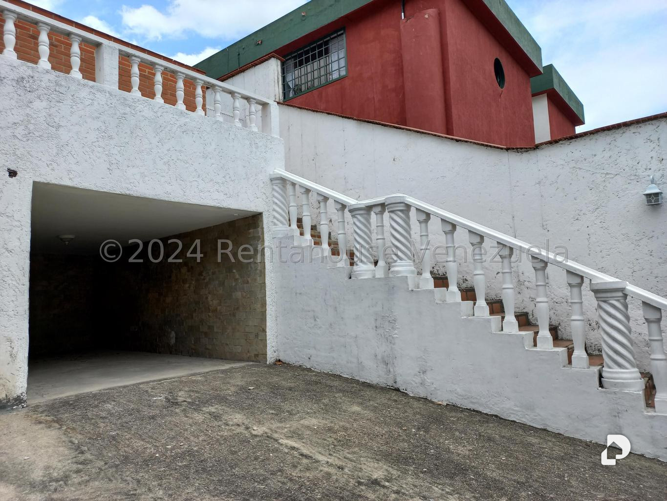 Casa en Prados del Este, Caracas – 67