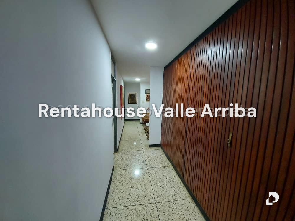 Casa en Colinas de Bello Monte, Caracas – 25