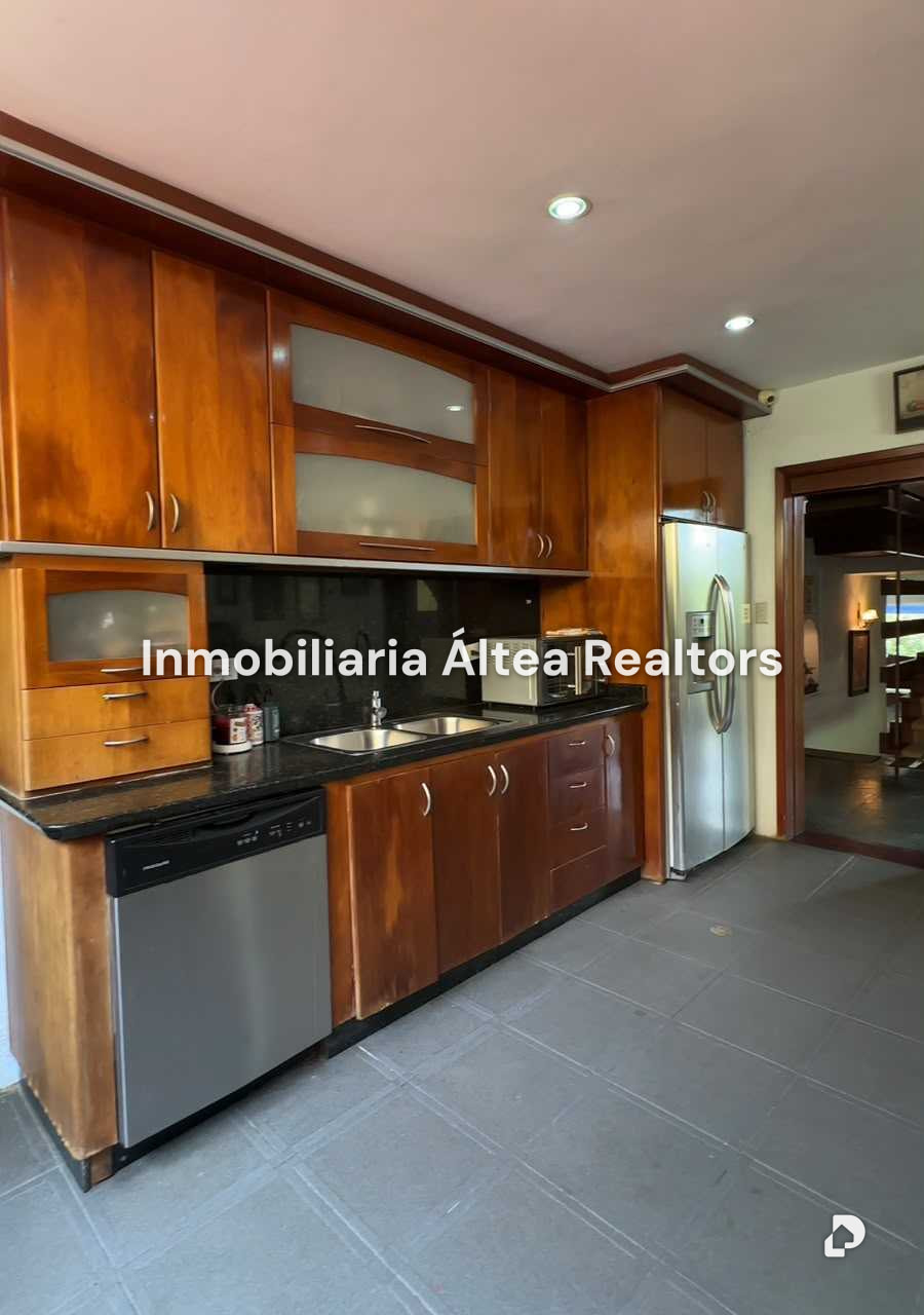 Casa en La Boyera, Caracas – 7