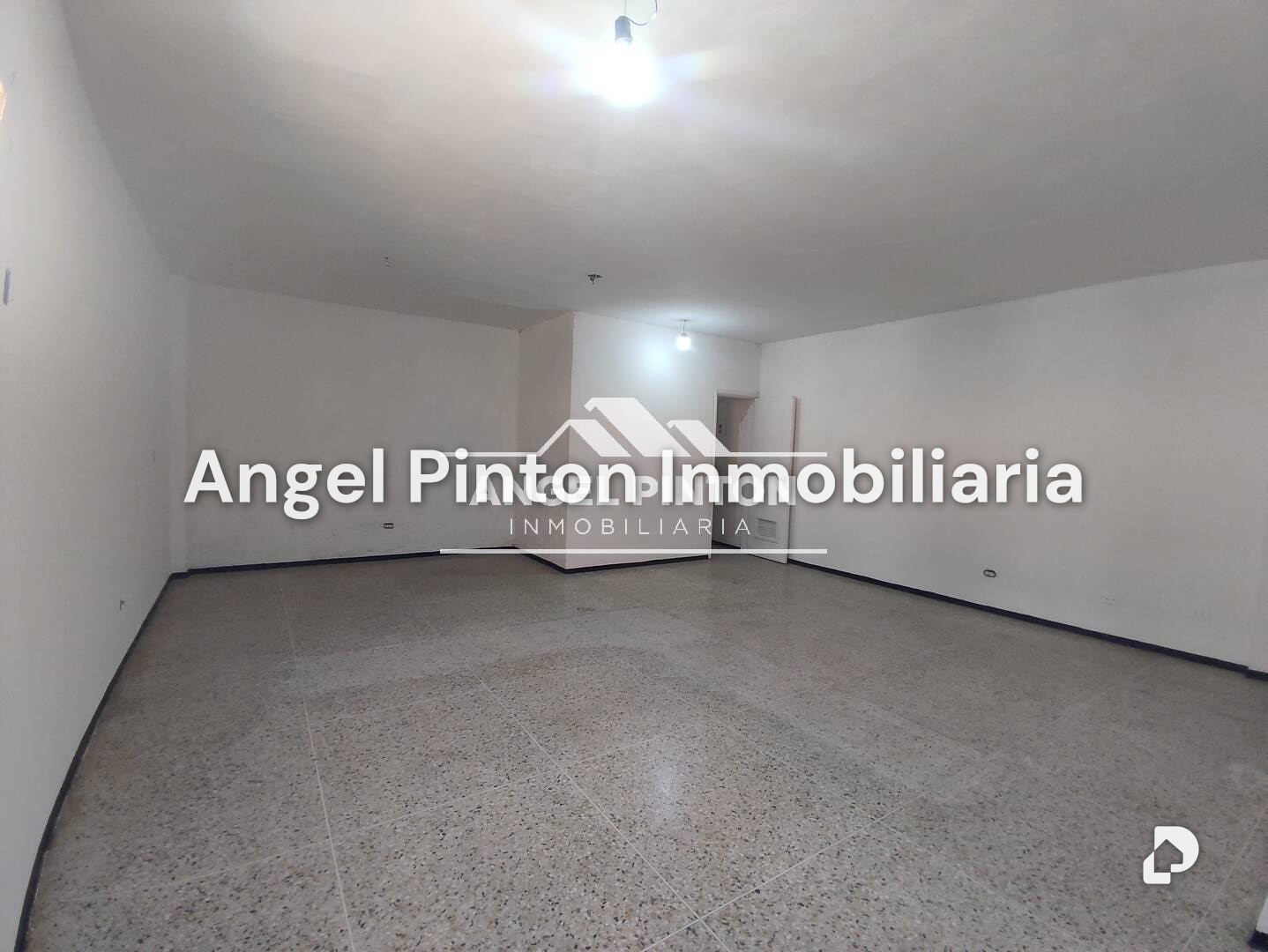 Oficina en Avenida 5 de Julio, Maracaibo – 5