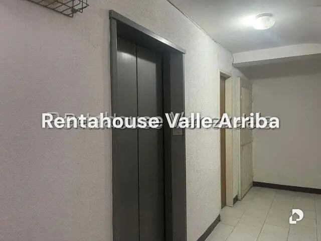 Apartamento en Guaicay, Caracas – 16