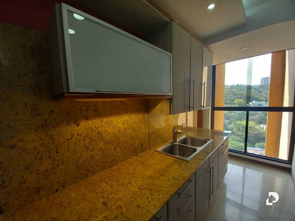 Apartamento en Los Samanes, Caracas – 11