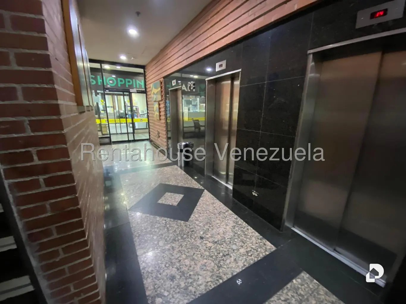 Apartamento en Sabana Grande, Caracas – 3