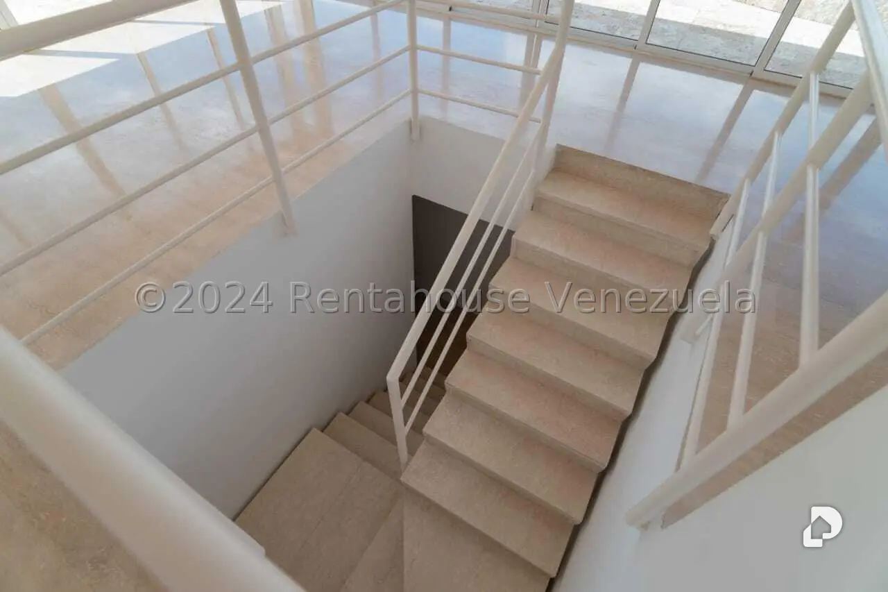 Apartamento en Lomas del Sol, Caracas – 28