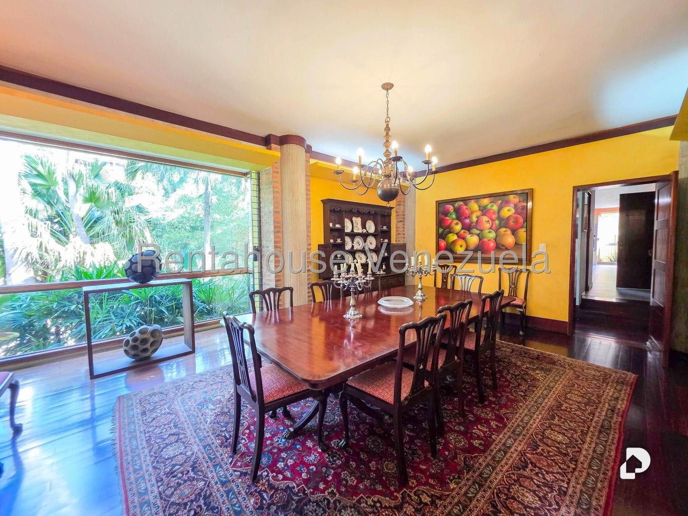Casa en Cerro Verde, Caracas – 13