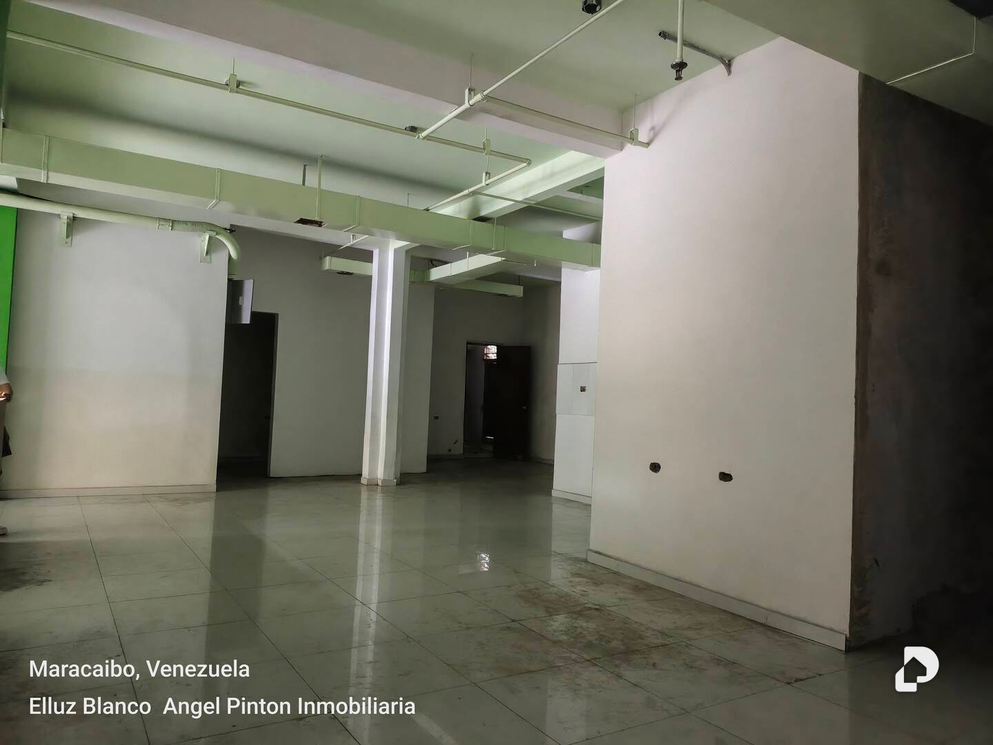 Local comercial en Avenida El Milagro, Maracaibo – 11