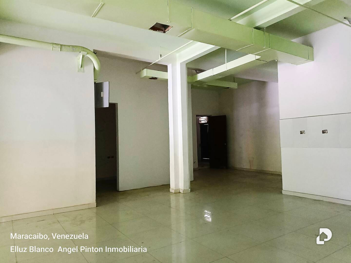 Local comercial en Avenida El Milagro, Maracaibo – 17