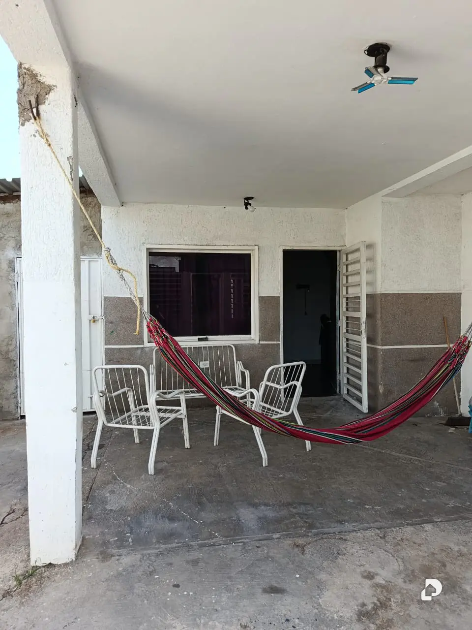 Townhouse en Turmero – 11