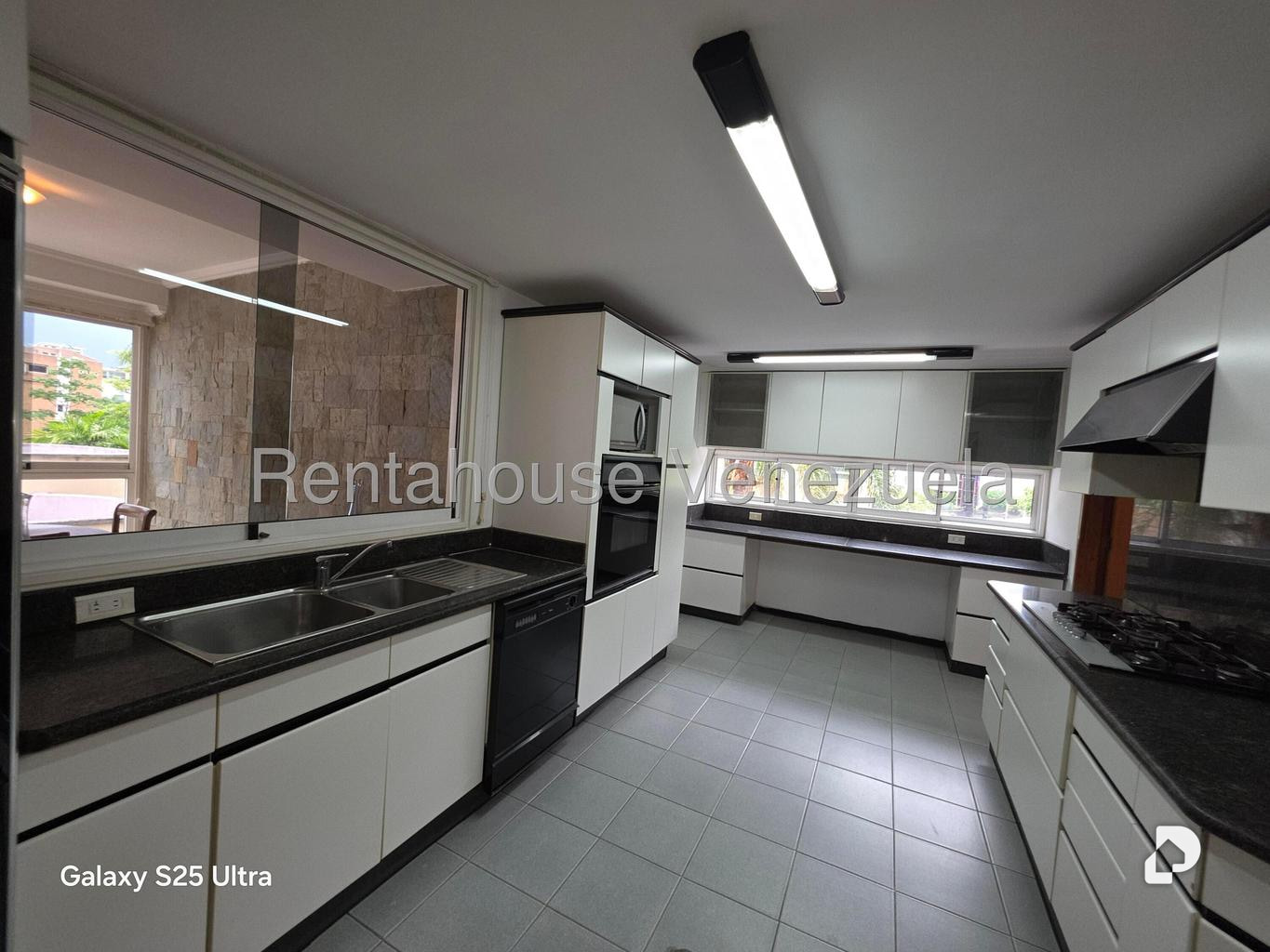 Apartamento en Los Naranjos de las Mercedes, Caracas