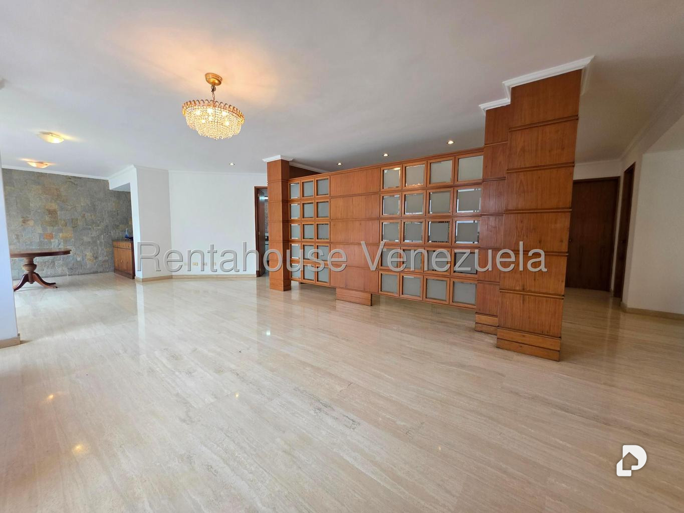 Apartamento en Los Naranjos de las Mercedes, Caracas
