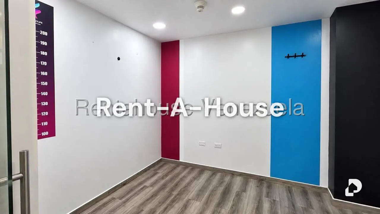 Local comercial en Santa Paula, Caracas – 5