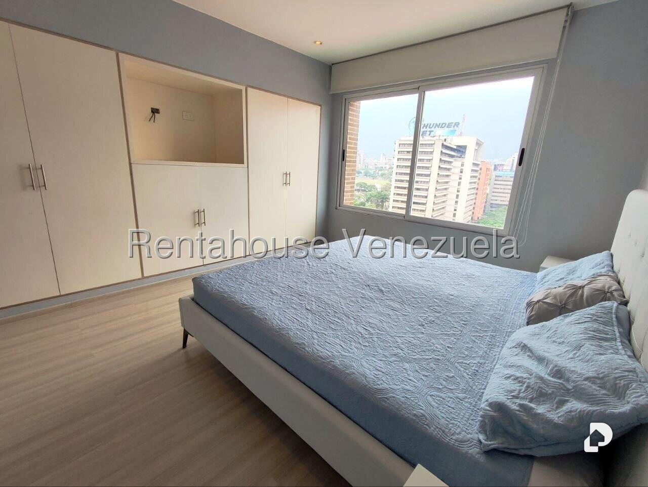 Apartamento en Lomas de Las Mercedes, Caracas
