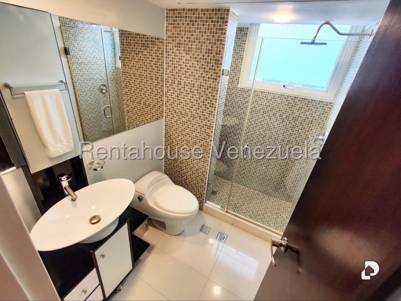 Apartamento en Lomas de Las Mercedes, Caracas