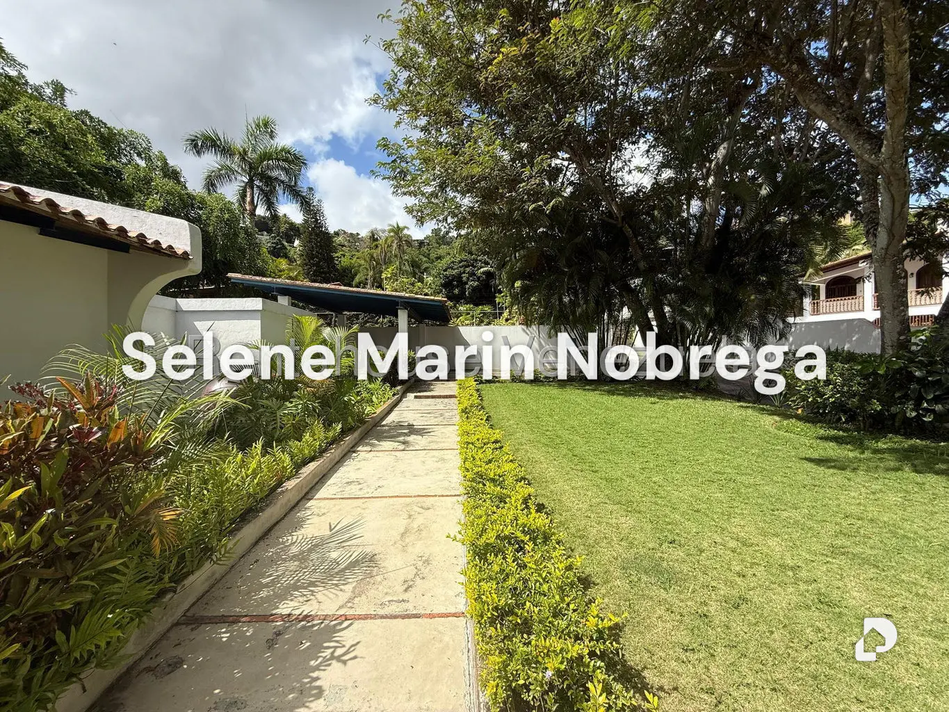 Casa en Cerro Verde, Caracas – 3