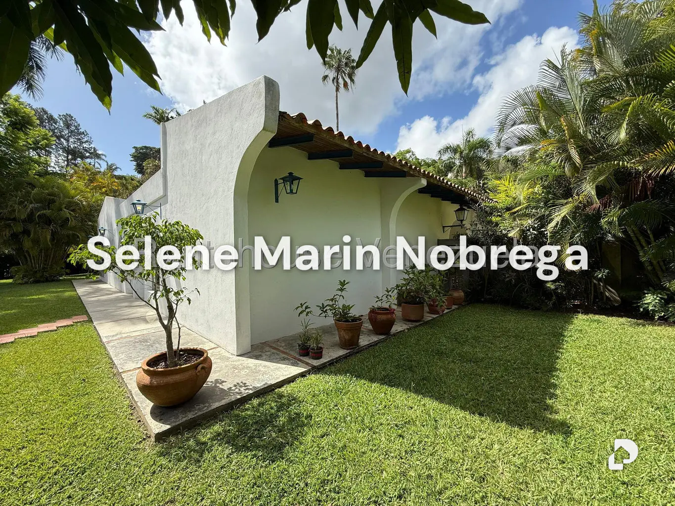 Casa en Cerro Verde, Caracas – 15