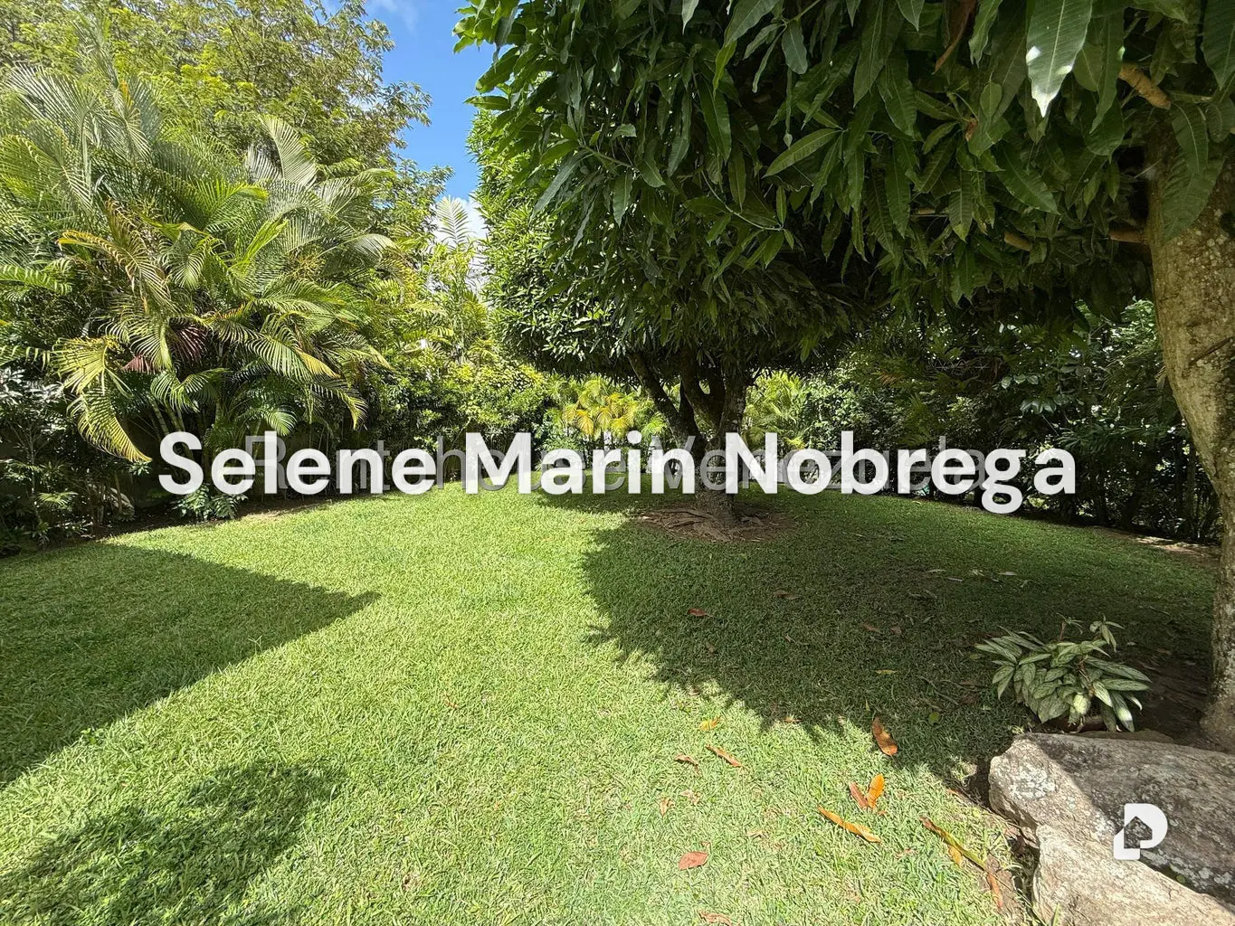 Casa en Cerro Verde, Caracas – 20