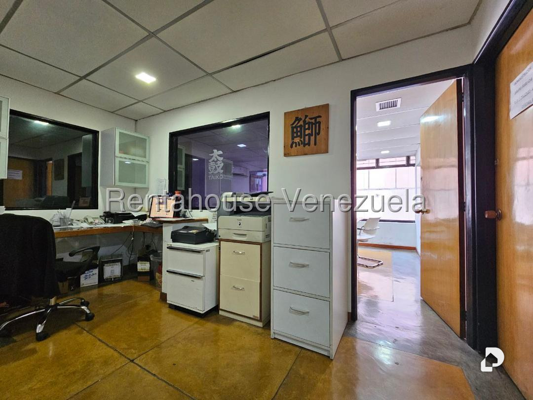 Edificio en Las Mercedes, Caracas – 52